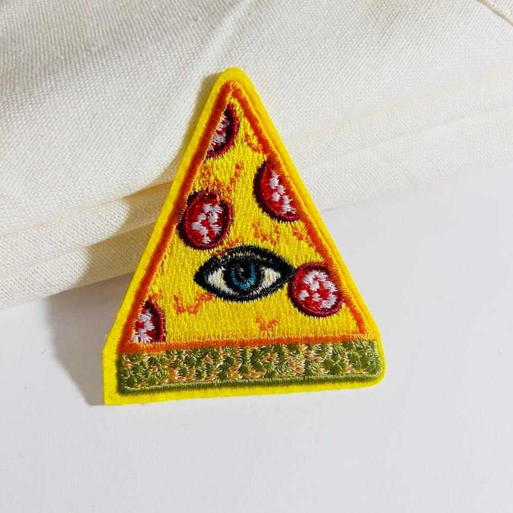 Pepperoni‎ Pizza Slice Eye-Iron on Patch